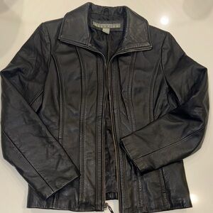 Kenneth Cole Reaction Black 100% Leather Jacket size M amazing condition!
